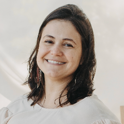 Lilian Dena dos Santos